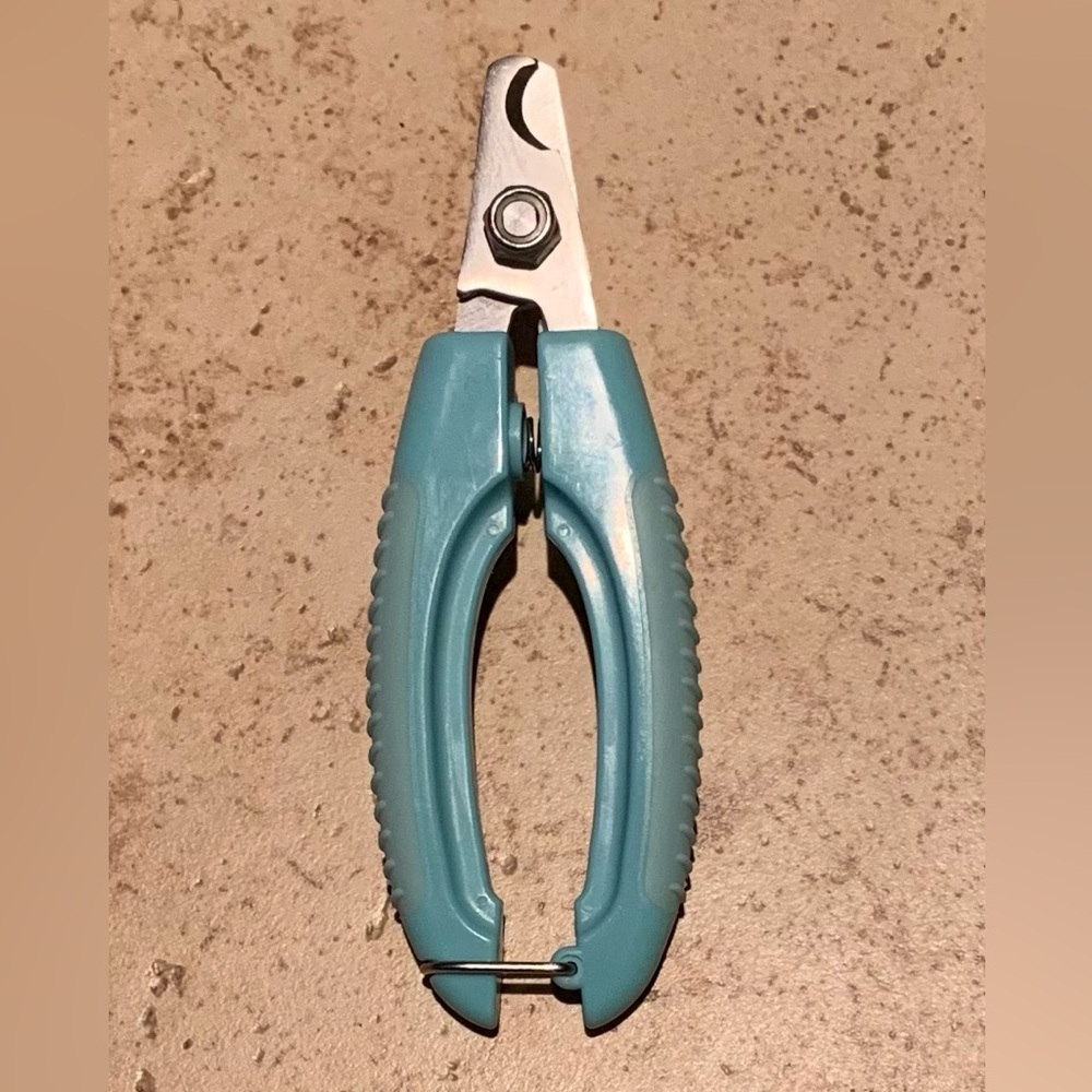 Martha Stewart Pets Nail Clippers With Safety Guard